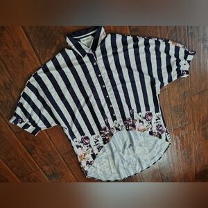 BiuBiu floral striped high low collared blouse size XL-XXL